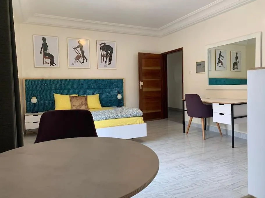 Terangalux Appartement Chic Yoff Dakar Apartmán